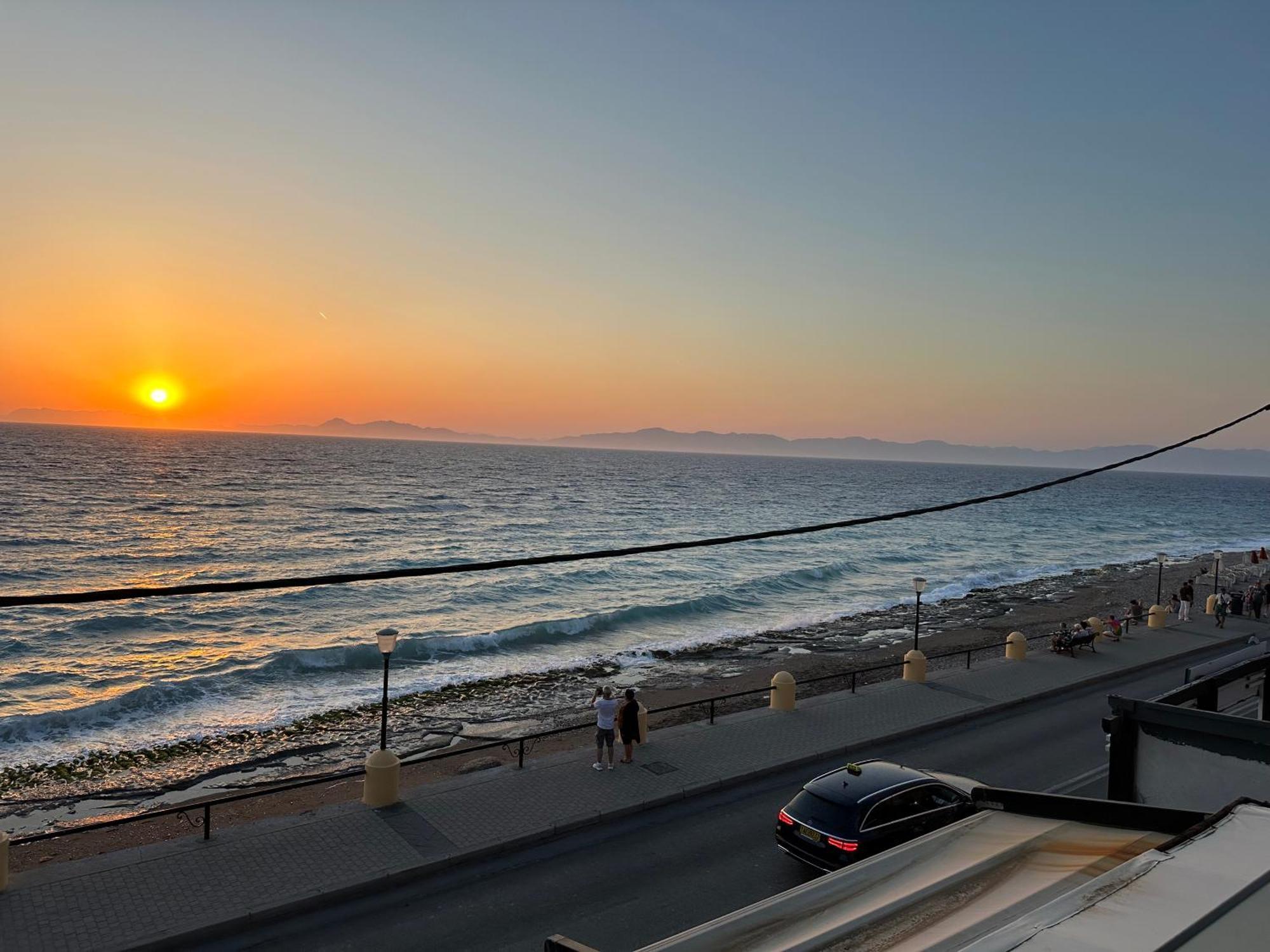 Melita Downtown Seaview Apartment Rhodes City Ngoại thất bức ảnh